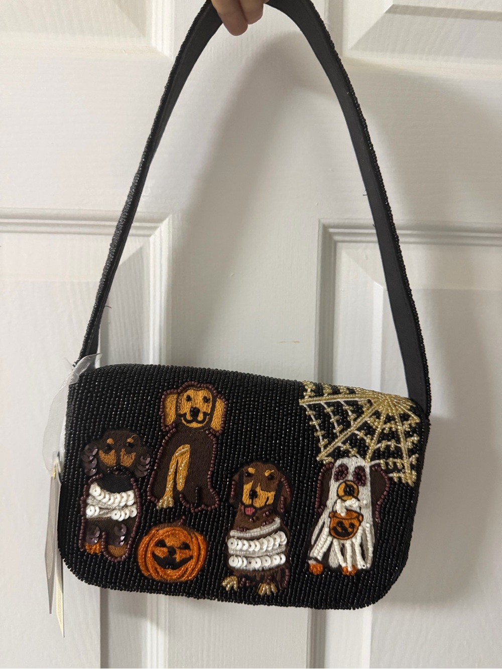 Halloween dachshund dogs in costumes fully beaded shoulder bag viral